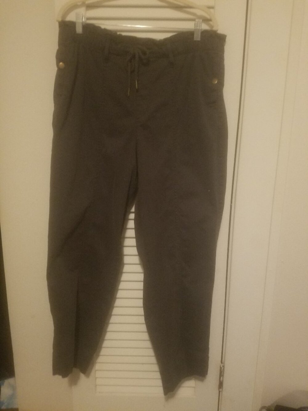 Cropped women's pants